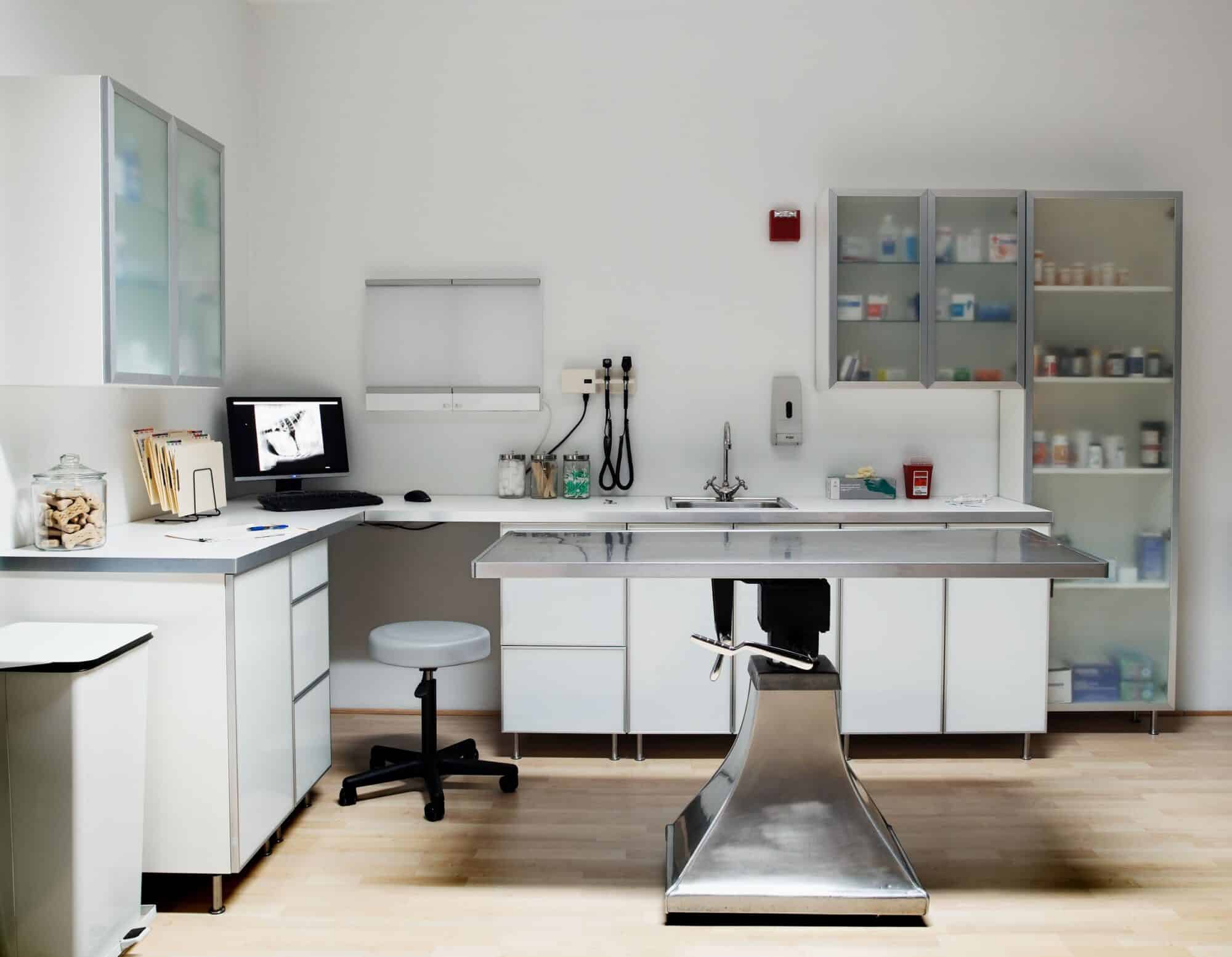 An empty veterinary clinic.